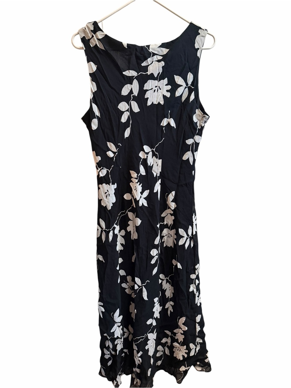 Ronnie Nicole Sleeveless Navy & White Floral Midi Dress size 16